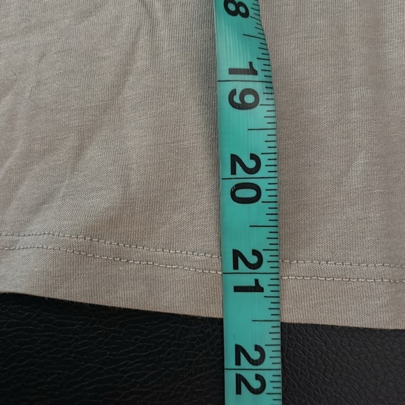 DKNY Olive Oversized T-Shirt with Yellow Print - Picture 8 of 12